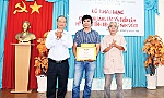 Tác giả Lê Duy (Báo Ấp Bắc) đoạt giải Nhất