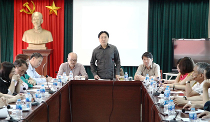  Thứ trưởng Bộ VH,TT&DL Vương Duy Biên tại buổi họp báo phát động triển lãm.