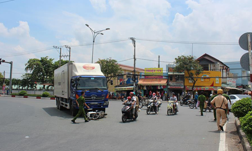 Hiện ]trường vụ tai nạn.