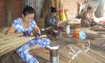Thăng trầm làng nghề bó chổi Vĩnh Hựu