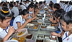 Công đoàn và việc chăm lo cho lao động nữ