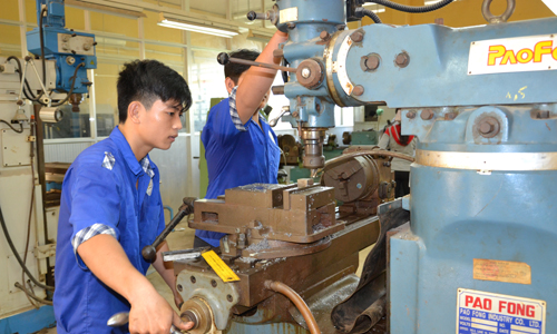 Người lao động cần được đào tạo nghề, kỹ năng trước khi đi làm việc có thời hạn ở nước ngoài.