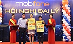 MobiFone Tiền Giang trao thưởng cho các đại lý may mắn