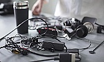 Cảnh giác với vật dụng làm từ nhựa đen