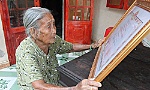 Tới bây giờ  mẹ vẫn chờ con…