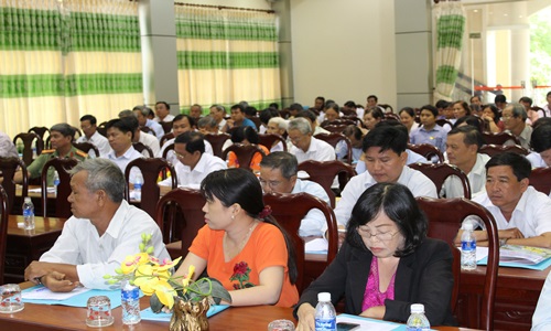 Quan cảnh hội nghị