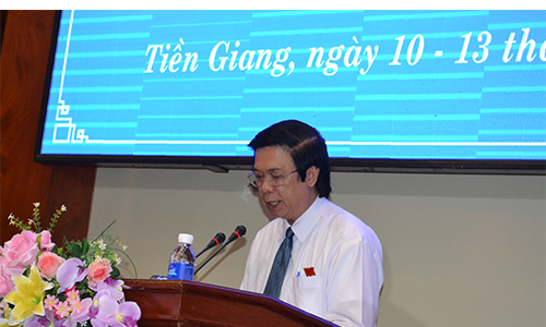Ủy viên Ban chấp hành (BCH) Trung ương Đảng, Bí thư Tỉnh ủy, Chủ tịch HĐND tỉnh Nguyễn Văn Danh phát biểu khai mạc kỳ họp
