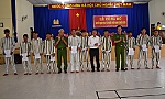 Tha tù trước thời hạn cho 32 phạm nhân