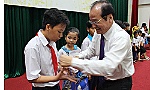 Không để một học sinh nào phải nghỉ học vì khó khăn
