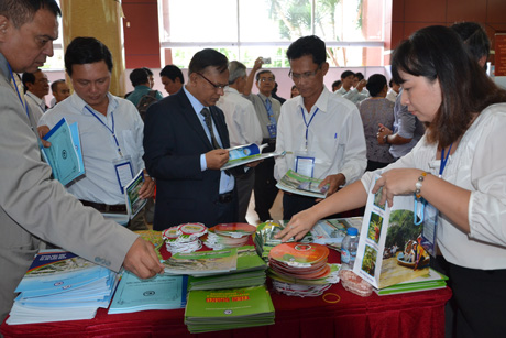 Nhà đầu tư tìm hiểu về các dự án thu hút đầu tư tại Tiền Giang.