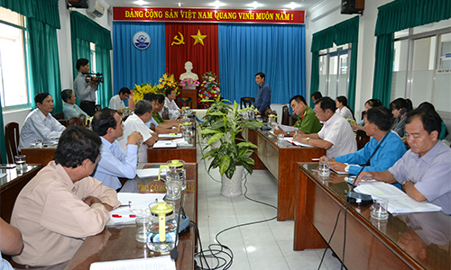 Quang cảnh buổi họp