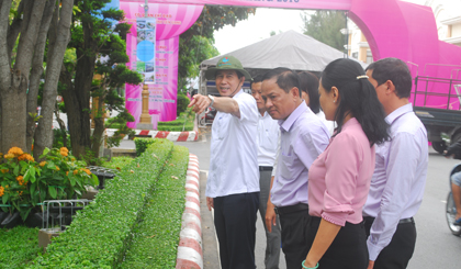 Kiểm tra hạ tầng tại đường 30-4.