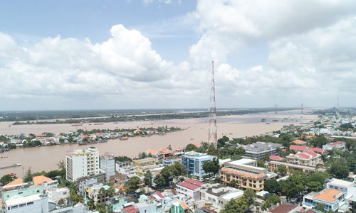 Tiền Giang tập trung khai thác lợi thế so sánh để phát triển. 	Ảnh: TRẦN LIÊM