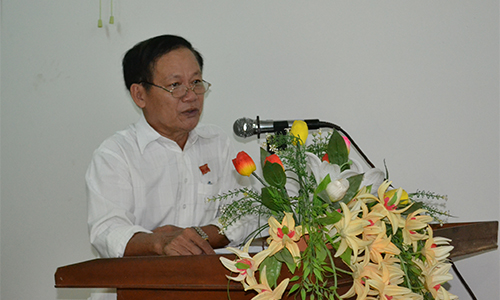 Đại biểu HĐND tỉnh giải trình ý kiến của cử tri tại buổi tiếp xúc