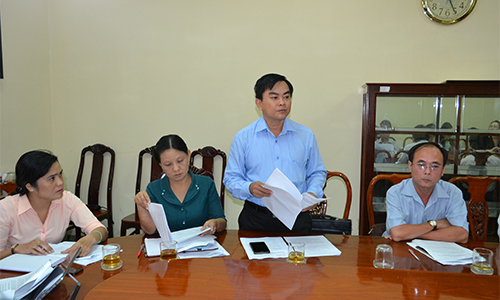 Đại biểu đóng góp ý kiến tại buổi họp