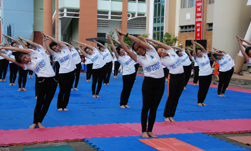 Tập luyện thể lực hợp lý là một trong những giải pháp giúp kéo dài sự trẻ trung. 		Ảnh HẠNH NGA