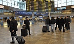 Cảnh báo hành khách về nguồn lây bệnh lớn nhất ở các sân bay