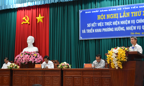 Đại biểu phát biểu tại hội nghị