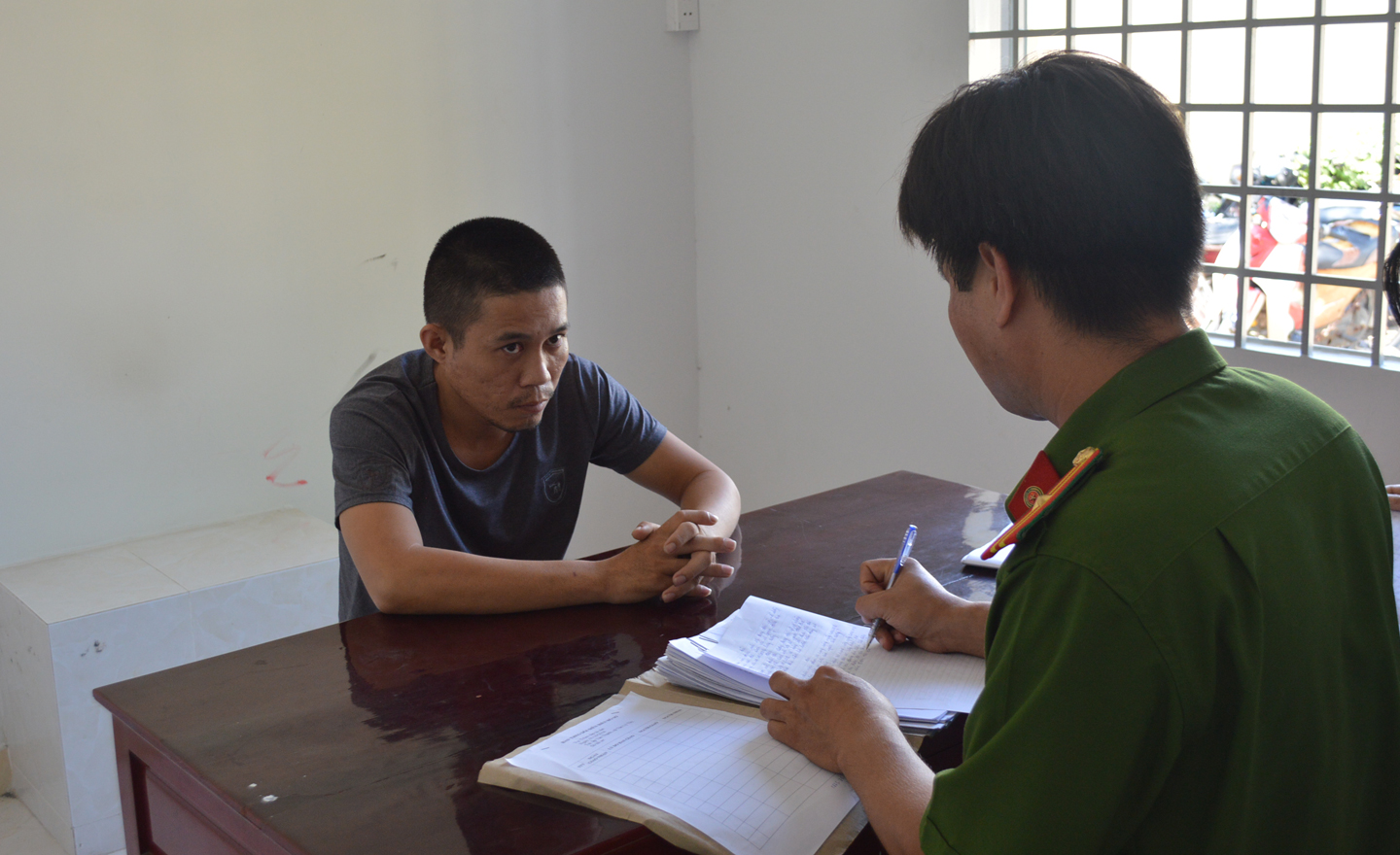 Đối tượng đang bị điều tra tại Công an huyện Châu Thành.