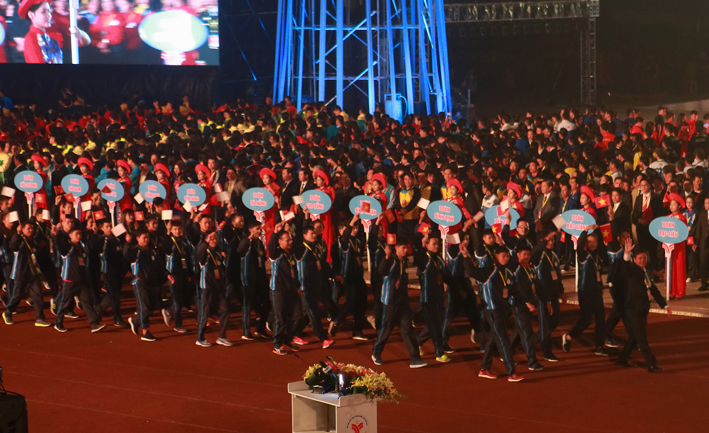 Đoàn Thể thao Tiền Giang tham gia diễu hành tại Lễ Khai mạc.