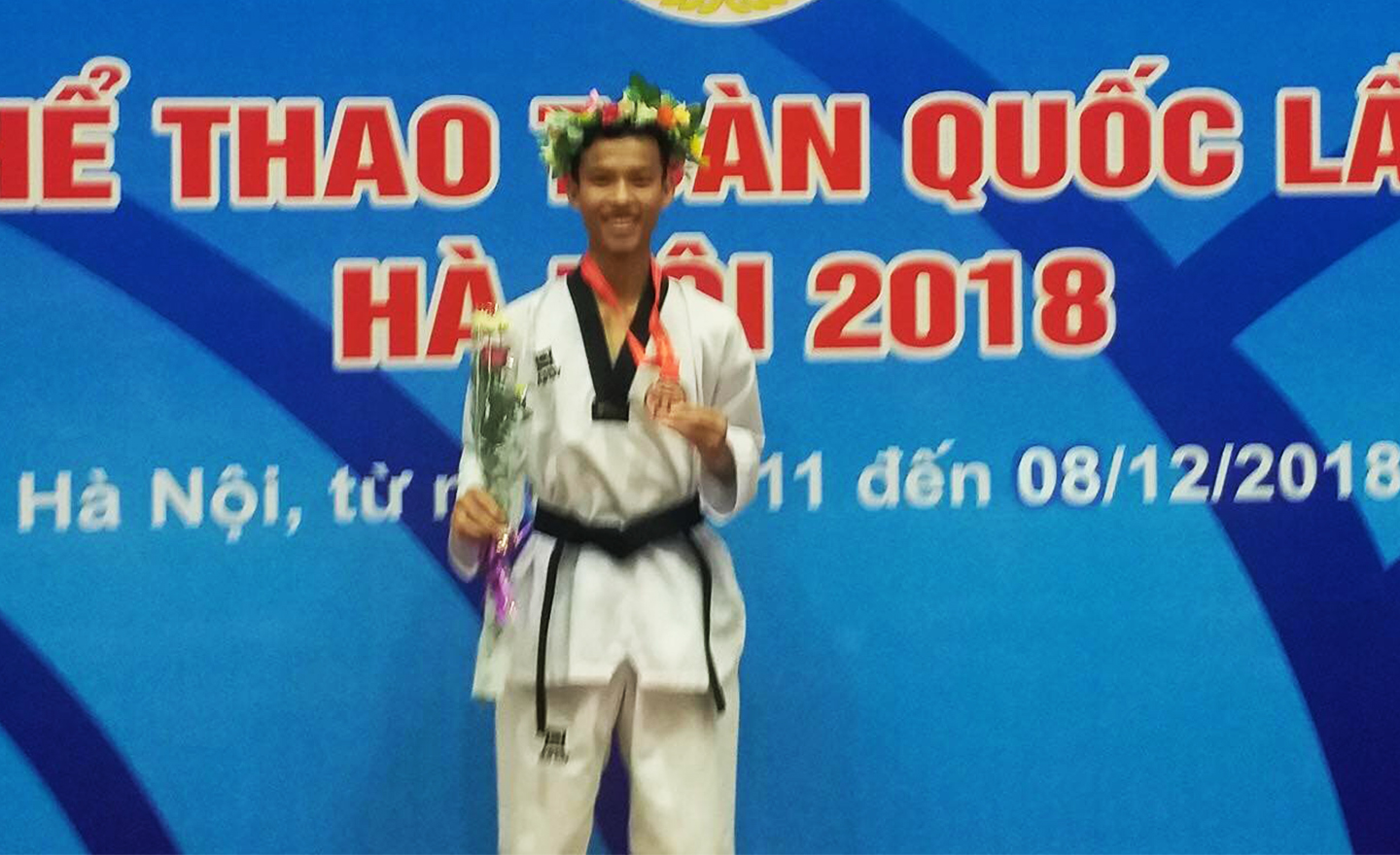 VĐV Ngô Duy Tiến của Đội Taekwondo Tiền Giang cũng đã đoạt được HCĐ hạng cân 54kg Nam. 