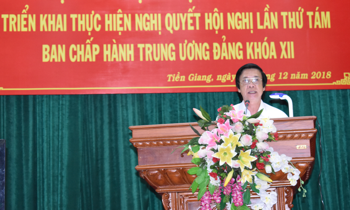 Đồng chí Nguyễn Văn Danh, Bí thư Tỉnh ủy quán triệt tại hội nghị