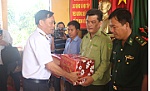 Thăm, chúc Tết cán bộ, chiến sĩ và nhân dân đảo Hòn Khoai