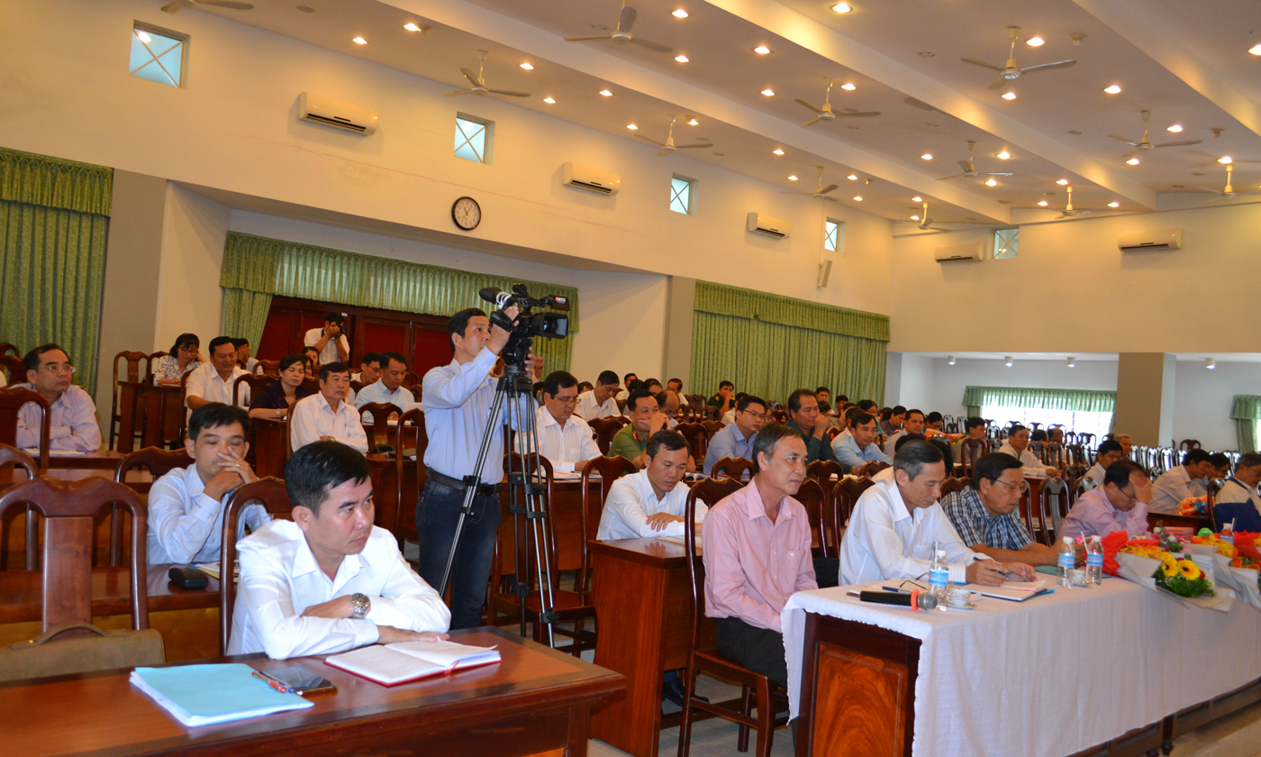 Quang cảnh hội nghị