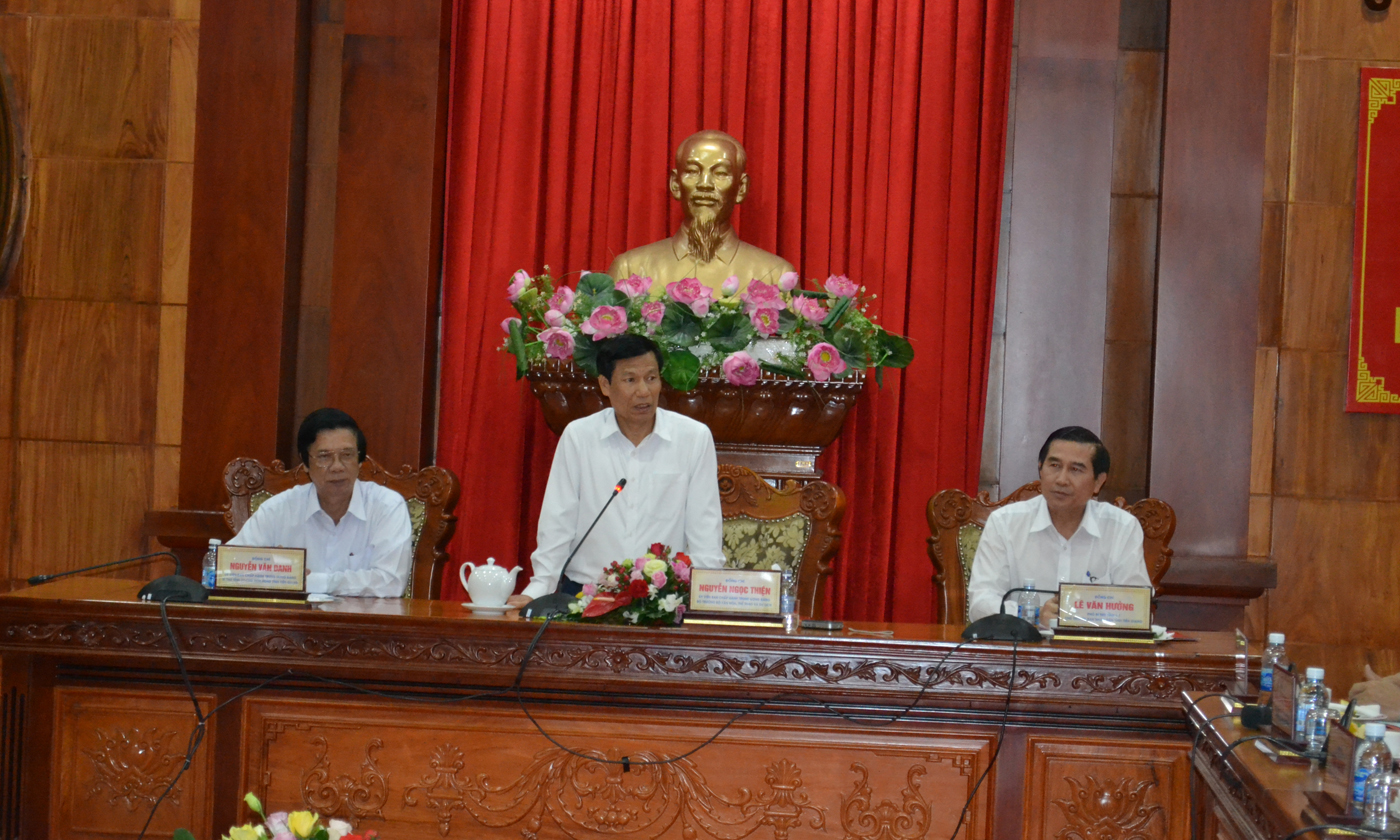 Bộ trưởng Bộ VHTT&DL Nguyễn Ngọc Thiện 