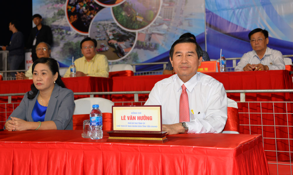Lãnh đạo tỉnh tham dự Lễ bế mạc.