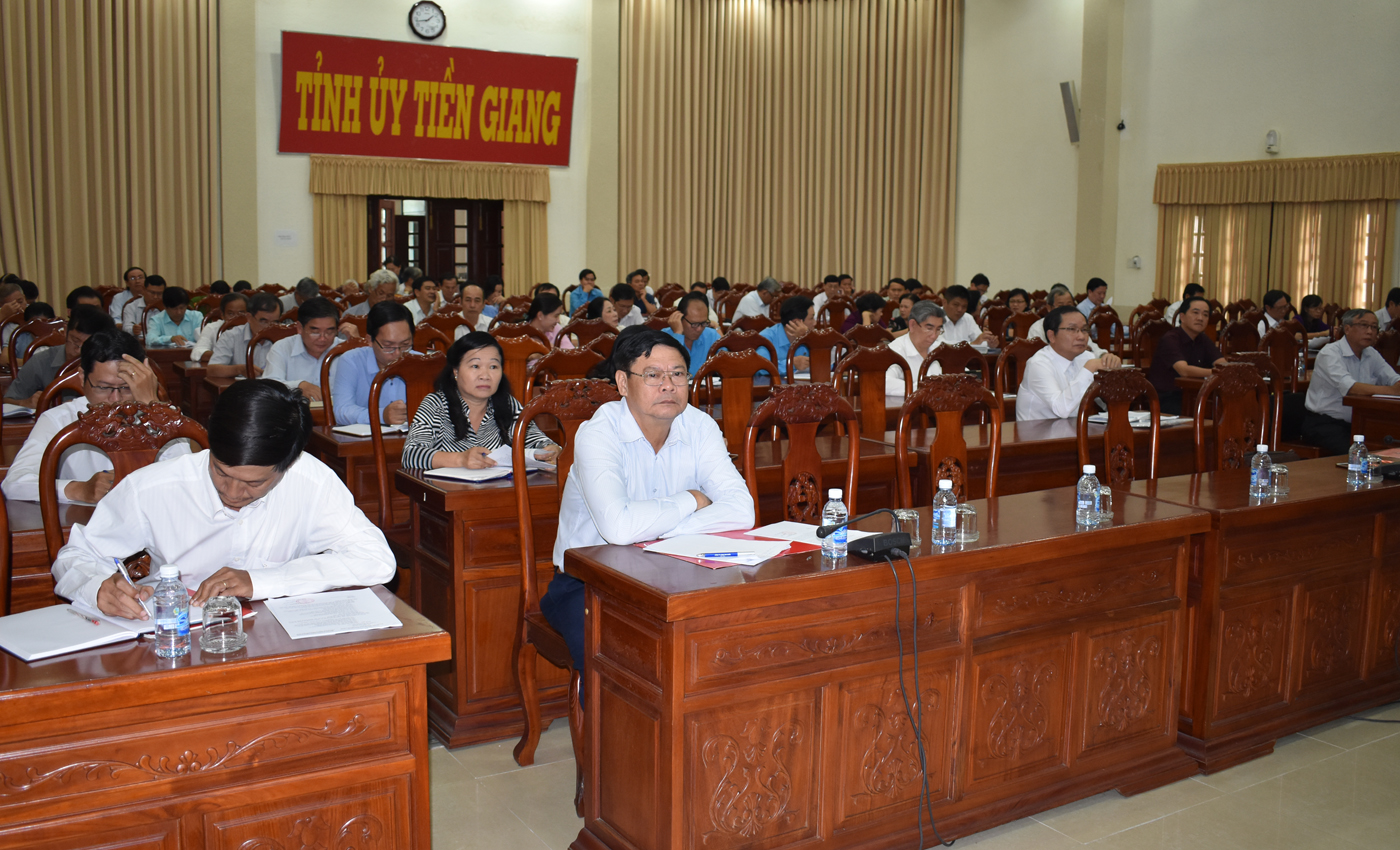 Quang cảnh hội nghị