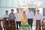 Thường trực Tỉnh ủy thăm, chúc tết Báo Ấp Bắc