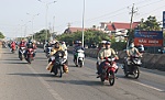 29 Tết: Phương tiện giao thông đông, nhưng di chuyển vẫn thuận lợi