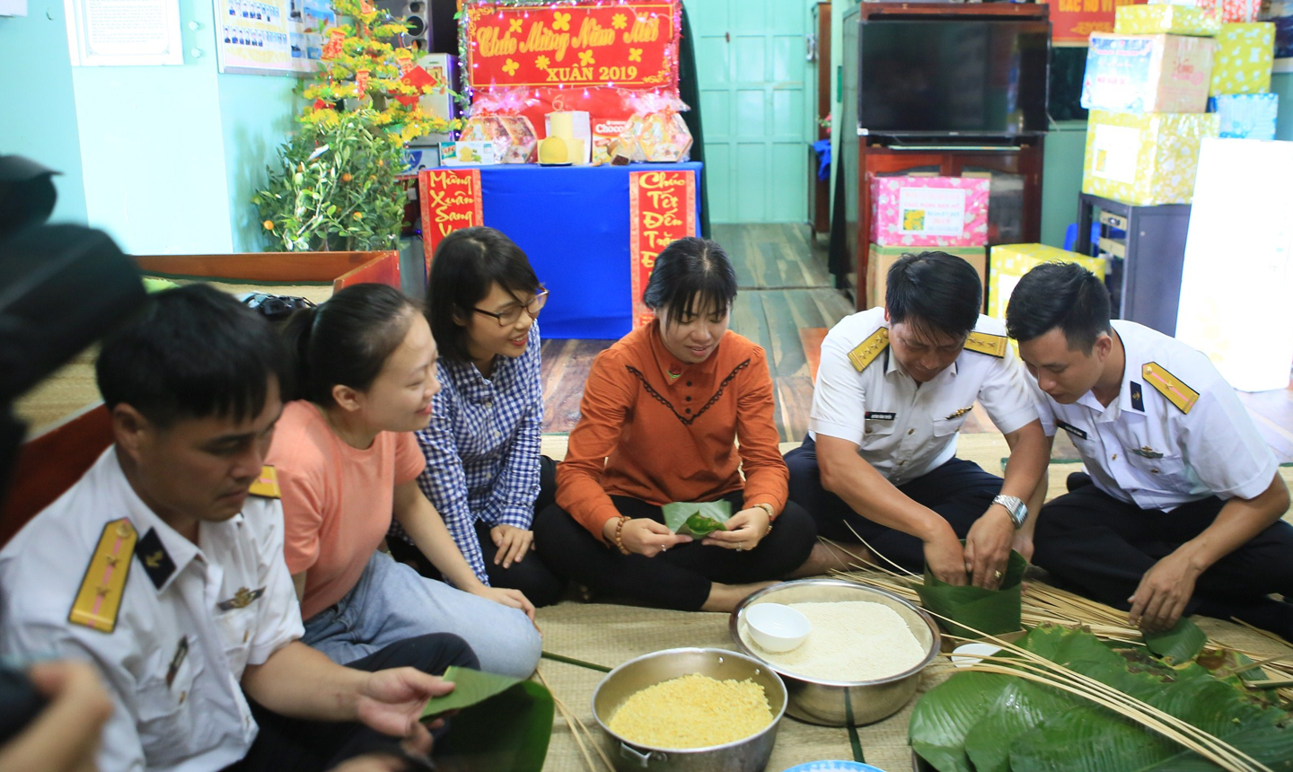 Xuân sớm trên Nhà giàn DK1.