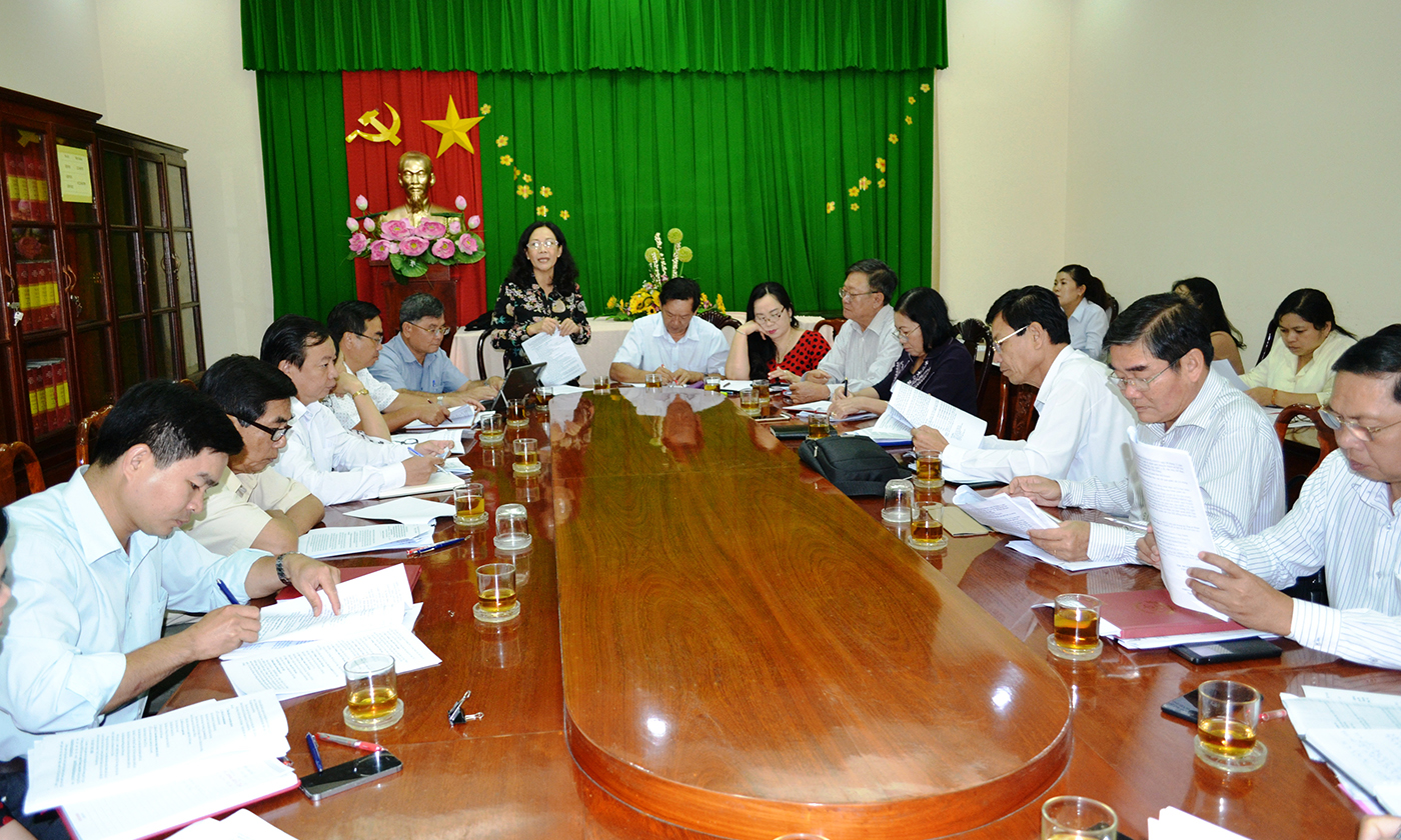 Quang cảnh kỳ họp