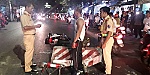 TP Mỹ Tho: Tài xế mất lái, tông vào dãy phân cách