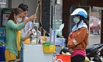 Vất vả dưới cái nắng tháng 3