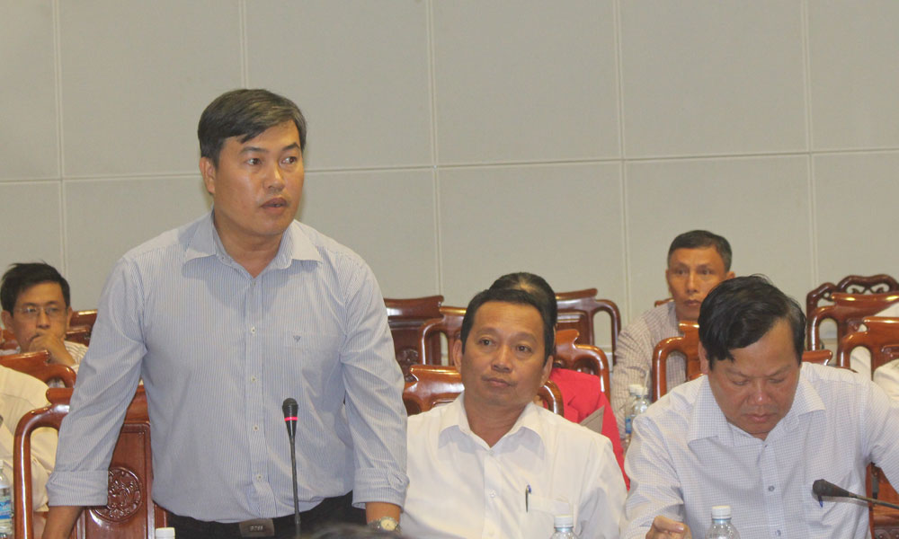 Đại diện các công ty phát biểu ý kiến.