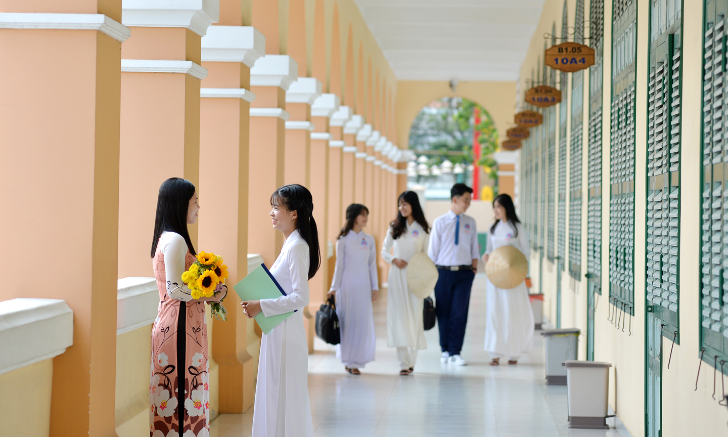 Phát huy truyền thống “Cách mạng - Dạy giỏi - Học giỏi”, tập thể giáo viên,  học sinh Trường THPT Nguyễn Đình Chiểu luôn nâng cao chất lượng dạy và học.