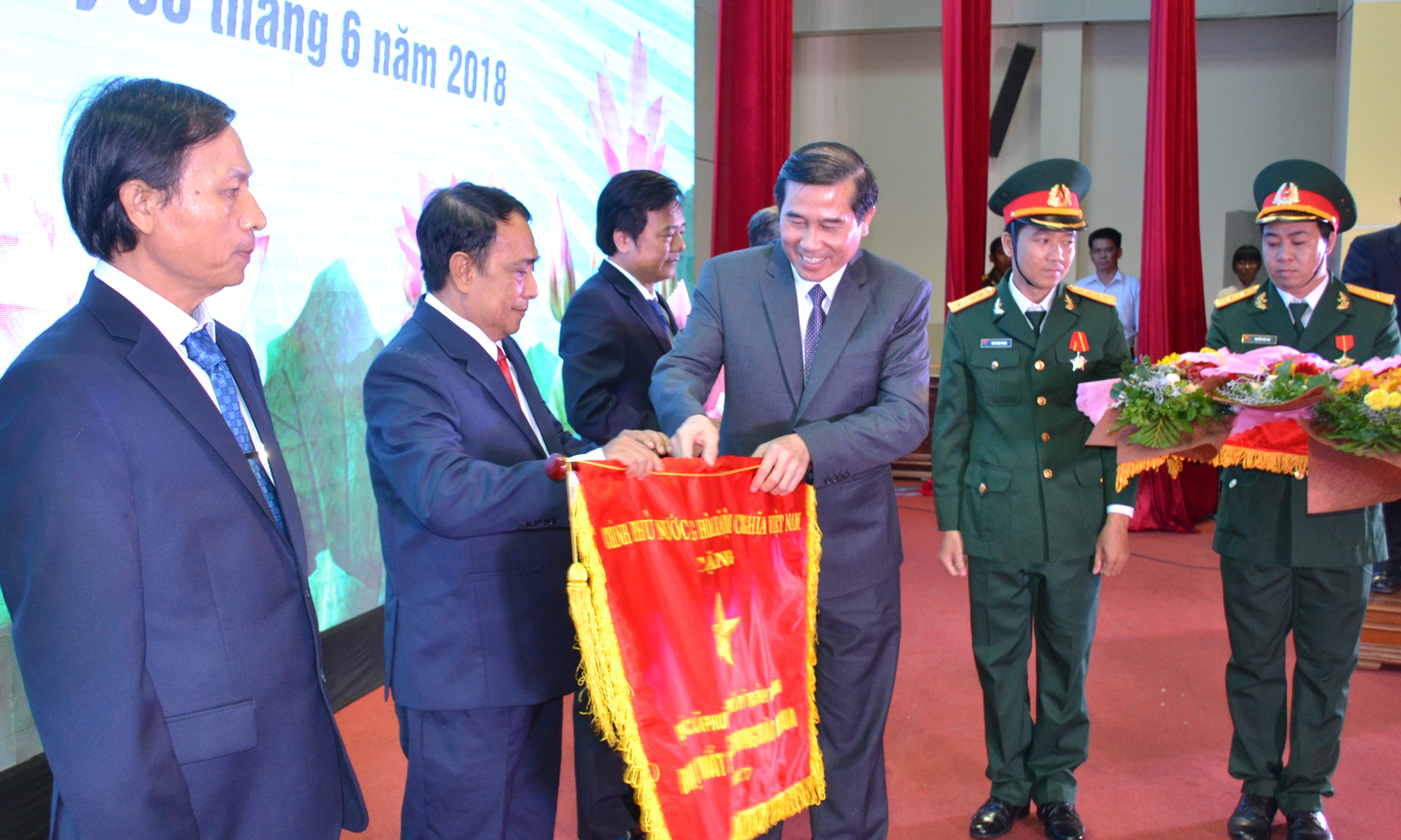 Từ các phong trào TĐYN đã xuất hiện nhiều tập thể, cá nhân điển hình tiên tiến trên địa bàn tỉnh Tiền Giang.         	                                                                                                                                                       Ảnh: THU HOÀI