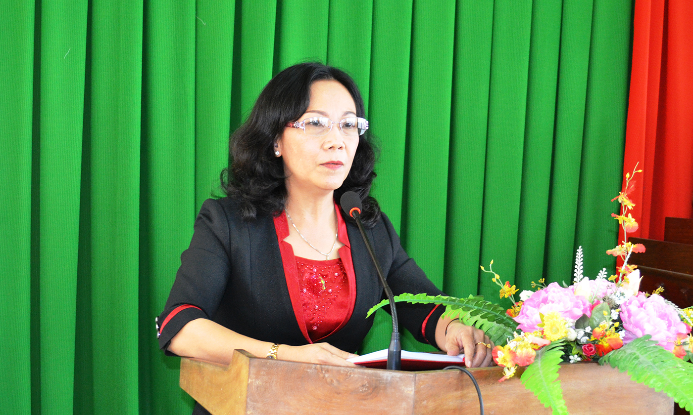 đồng chí Nguyễn Thị Sáng 