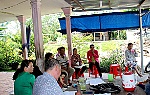 Cảnh giác với 