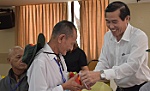 Tiễn 25 người có công tham quan thủ đô Hà Nội
