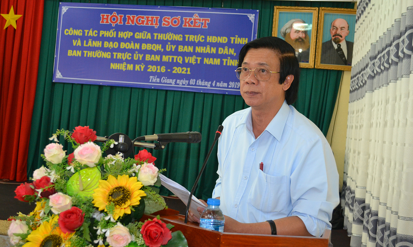 Đồng chí Nguyễn Văn Danh phát biểu kết luận hội nghị