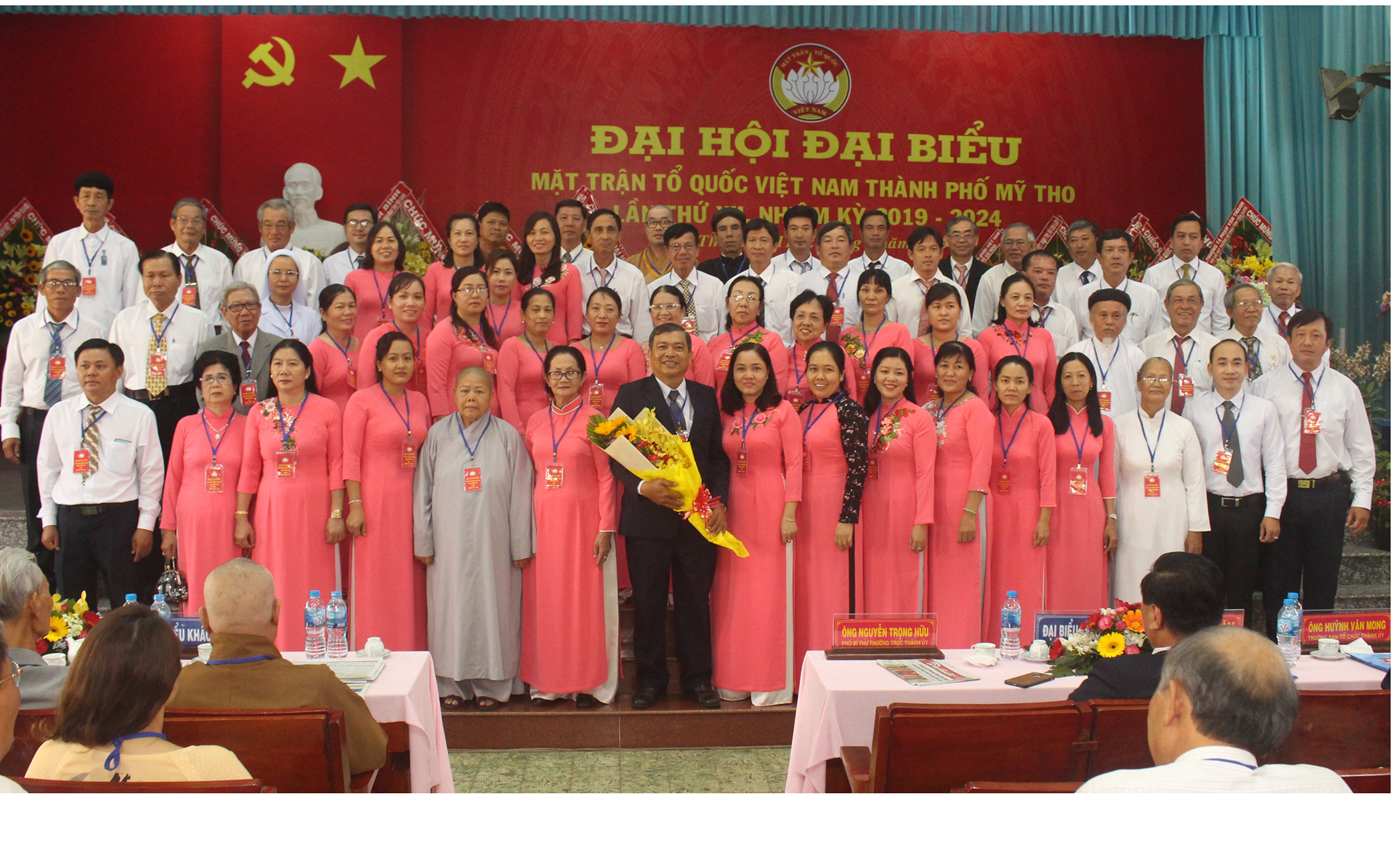 Uỷ viên Uỷ ban MTTQ Việt Nam TP. Mỹ Tho nhiệm kỳ mới ra mắt 