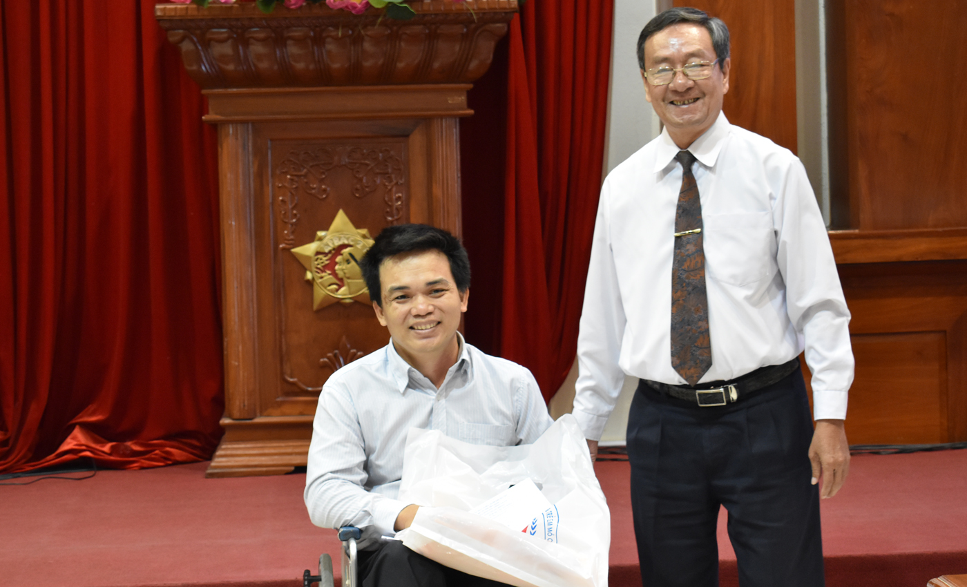 Tuyên dương NKT tiêu biểu