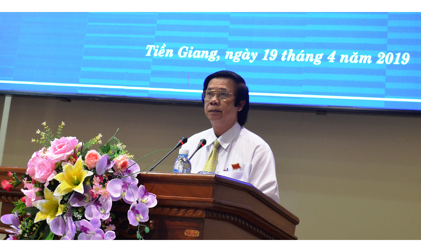 Ủy viên Ban chấp hành (BCH) Trung ương Đảng, Bí thư Tỉnh ủy, Chủ tịch HĐND tỉnh Nguyễn Văn Danh phát biểu bế mạc kỳ họp