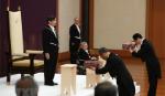 Hình ảnh Hoàng Thái tử Naruhito lên ngôi Hoàng đế Nhật Bản