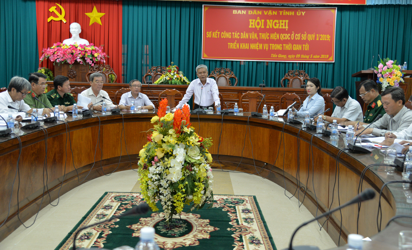 Quang cảnh hội nghị