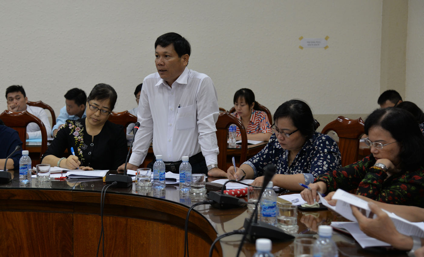 Đại biểu phát biểu ý kiến